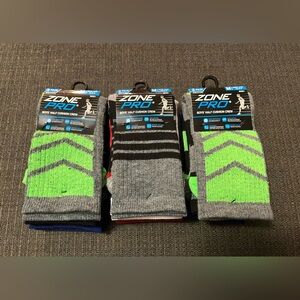 Zone Pro Athletic Socks Boys’ Medium 10.5-4